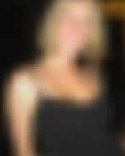 Kira, 22 Jahre — sextreffen in Germering