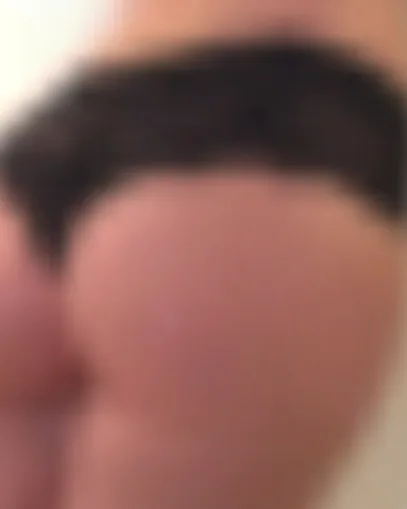 Jolie, 22 Jahre — sextreffen in Bogenhausen